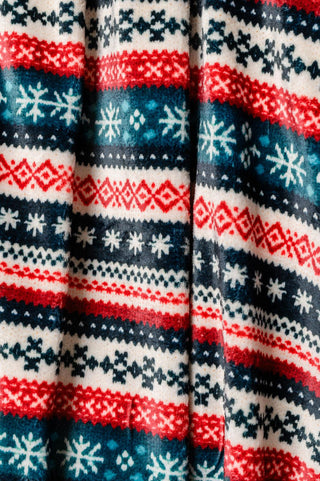 Holiday Fleece Blanket in Sweater Knit - Crazy Daisy Boutique