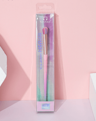 Loud and Clear Eyeshadow Brush - Crazy Daisy Boutique