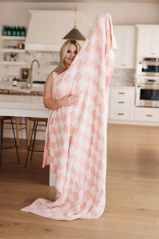 Penny Blanket Single Cuddle Size in Pink Check - Crazy Daisy Boutique
