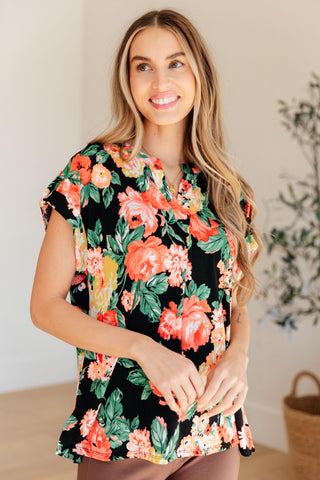 Lizzy Cap Sleeve Top in Black Garden Floral - Crazy Daisy Boutique