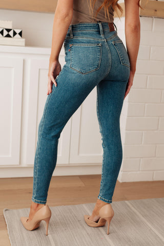 Bryant High Rise Thermal Skinny Jean - Crazy Daisy Boutique