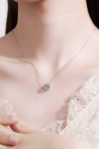 Flower-Shaped Moissanite Pendant Necklace - Crazy Daisy Boutique