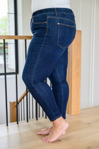 Georgia Back Yoke Skinny Jeans with Phone Pocket - Crazy Daisy Boutique