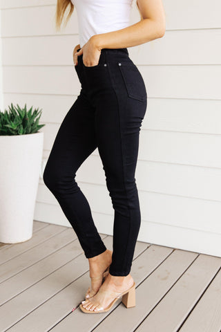 Judy Blue Audrey High Rise Control Top Classic Skinny Jeans in Black - Crazy Daisy Boutique
