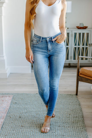 Judy Blue Catherine Mid Rise Vintage Skinny Jeans - Crazy Daisy Boutique