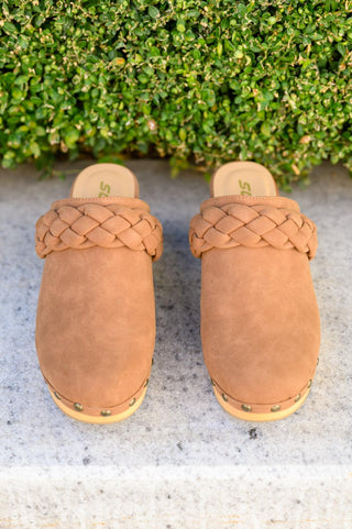 Taylor Braided Clogs In Brown - Crazy Daisy Boutique